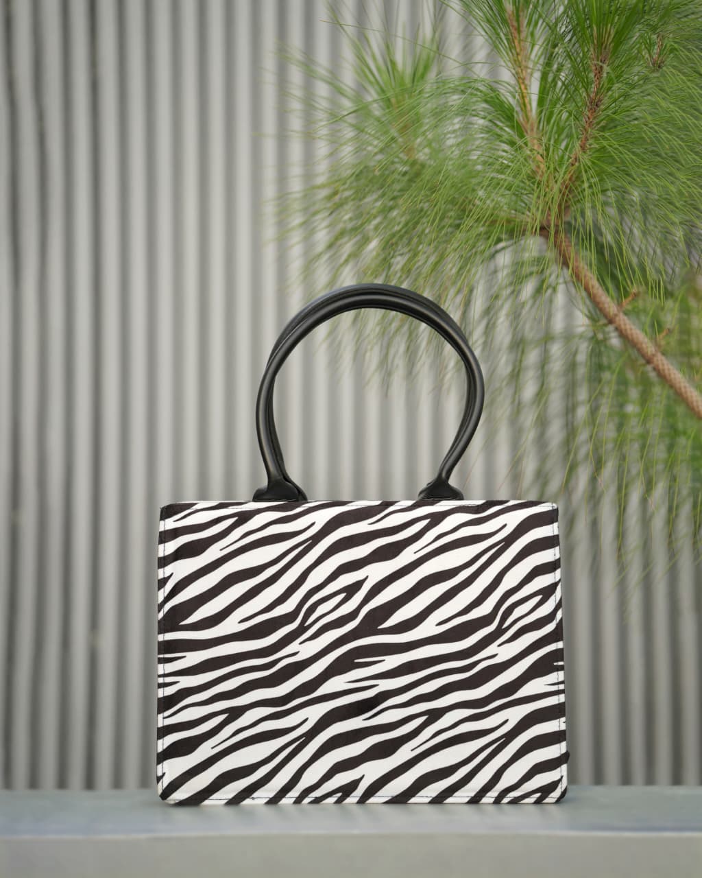 PRINT TOTE BAG