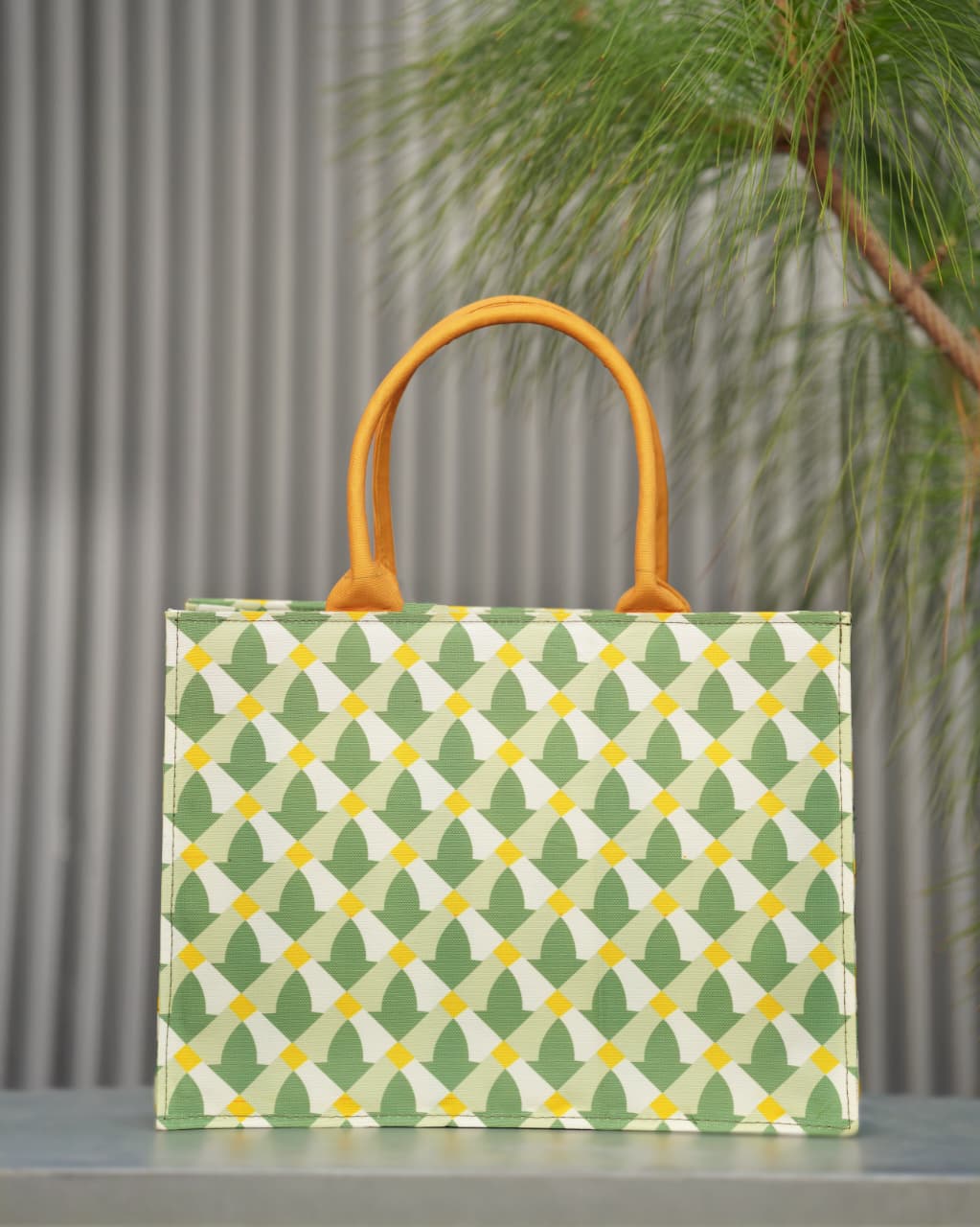 PRINT TOTE BAG